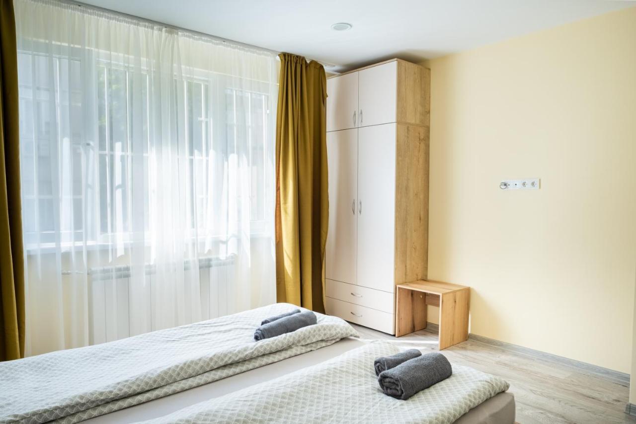 Apartment Yana Ruse Esterno foto